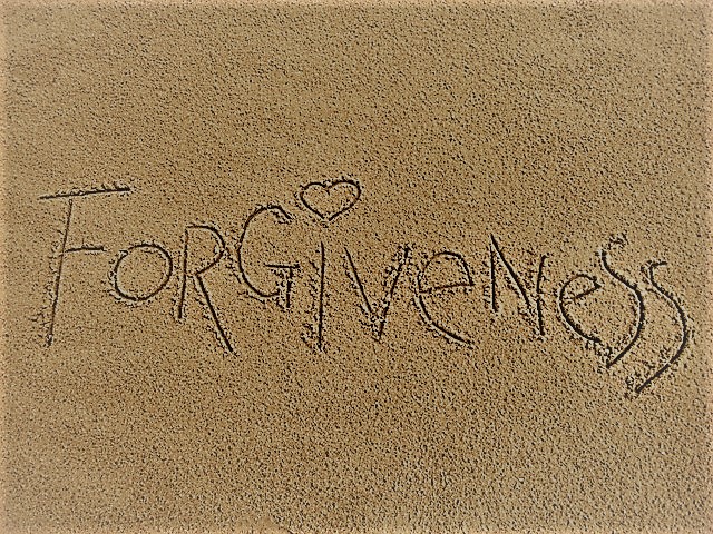 5 τρόποι συγχώρεσης για να βρούμε τη γαλήνη